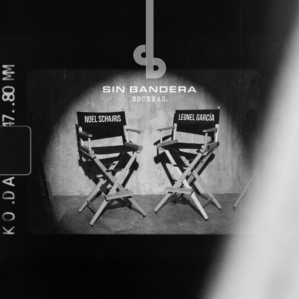 the album cover for Sin Bandera - Escenas
