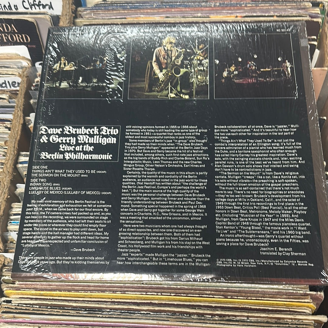The Dave Brubeck Trio & Gerry Mulligan – Live At The Berlin Philharmonie KC32143 Vinyl LP VG+/VG+