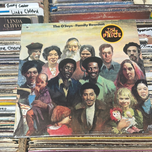 The O'Jays ‎– Family Reunion PZ 33807Vinyl Lp