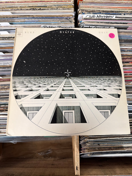 Blue Öyster Cult – Blue Öyster Cult PC 31063 Vinyl LP VG/VG+