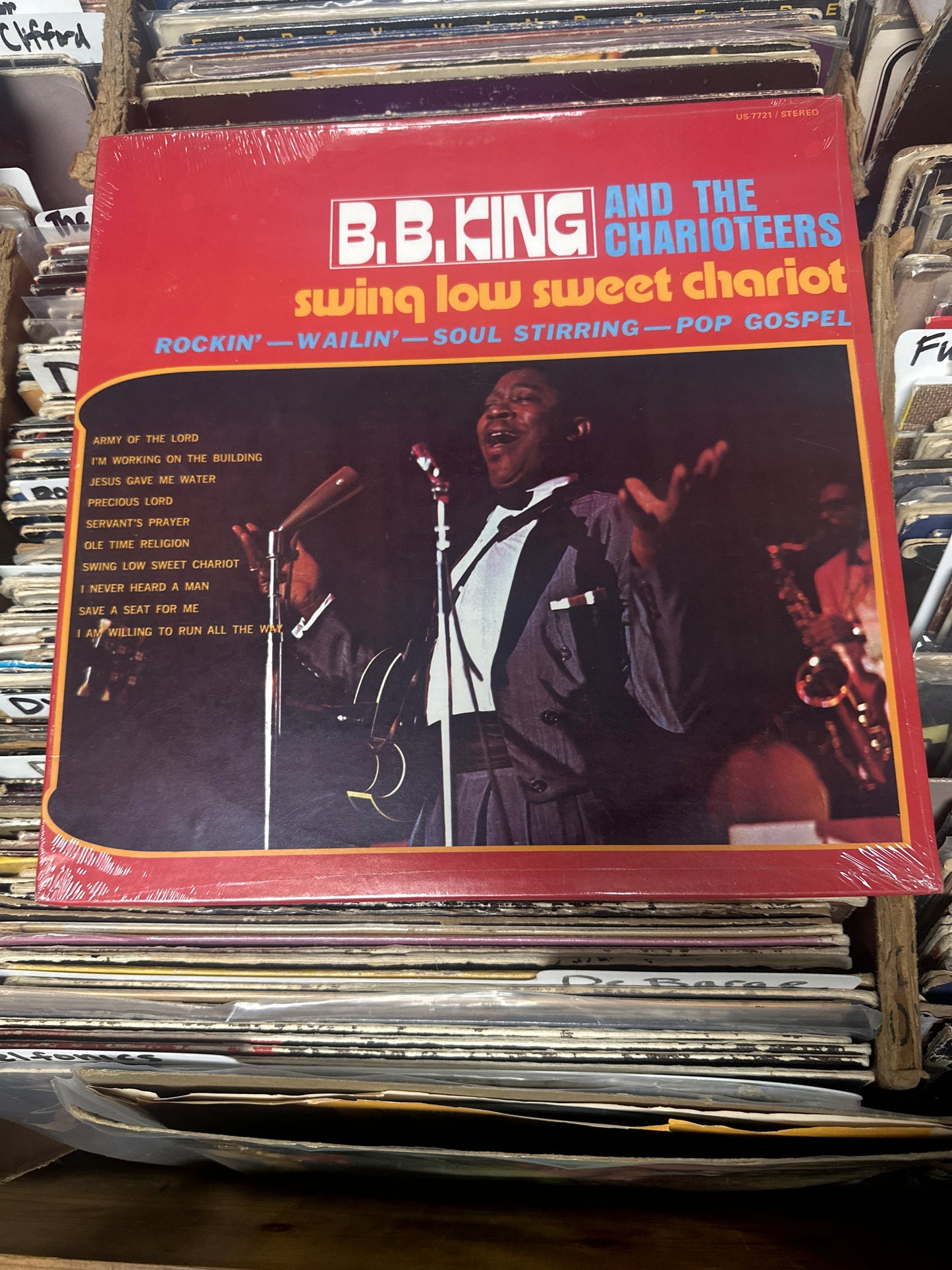 B.B. King And The Charioteers – Swing Low Sweet Chariot Vinyl Lp