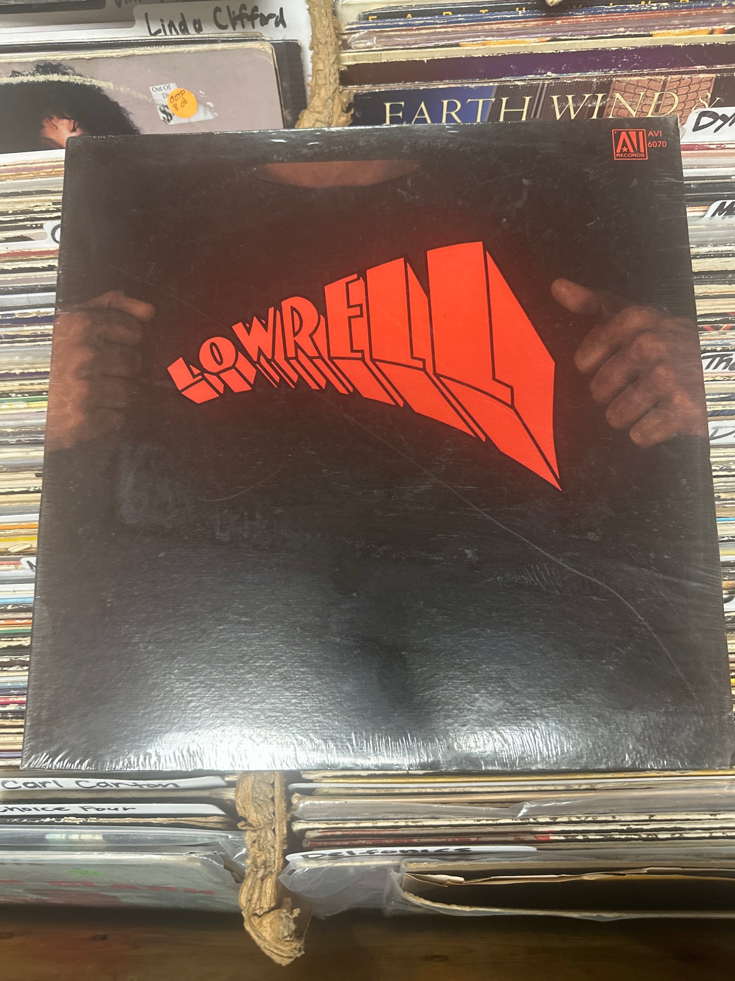 Lowrell – Lowrell AVI 6070 Vinyl LP
