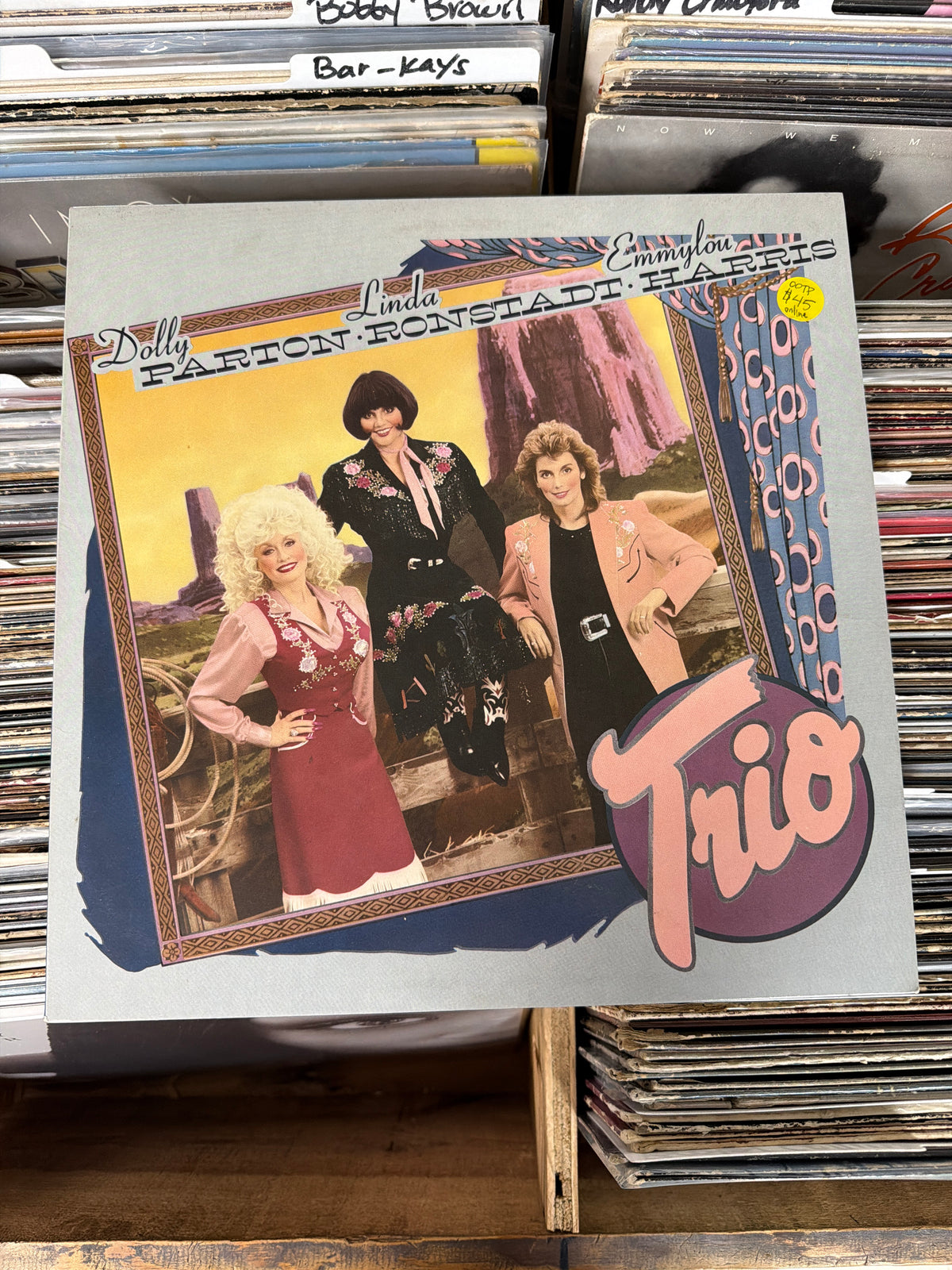 Dolly Parton, Linda Ronstadt, Emmylou Harris – Trio 9 25491-1 Vinyl LP VG+/VG+