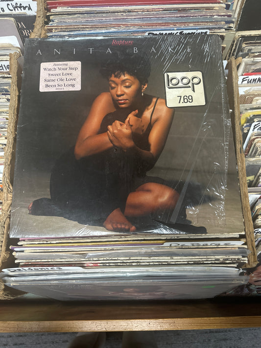 Anita Baker – Rapture Vinyl LP 60444-1 (AR)  VG+/VG+