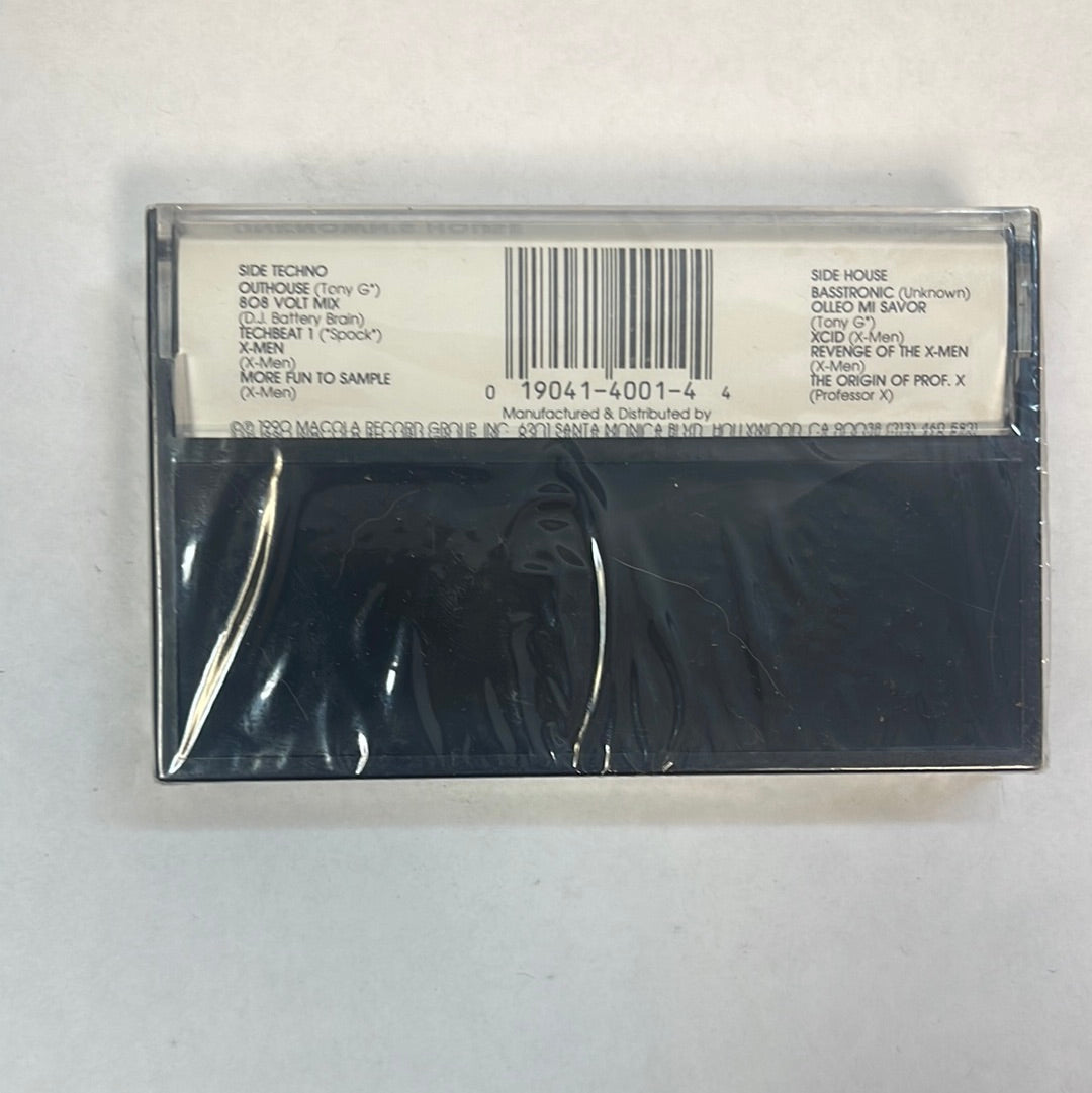 Unknown DJ – Unknown's House Cassette
