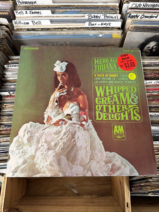Herb Alpert's Tijuana Brass – Whipped Cream & Other Delights SP 4110 Vinyl LP VG/NM