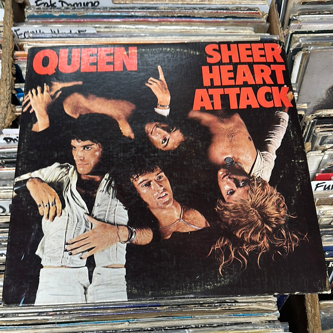 Queen ‎– Sheer Heart Attack 7E-1026(CTH) Vinyl LPN VG+/VG+