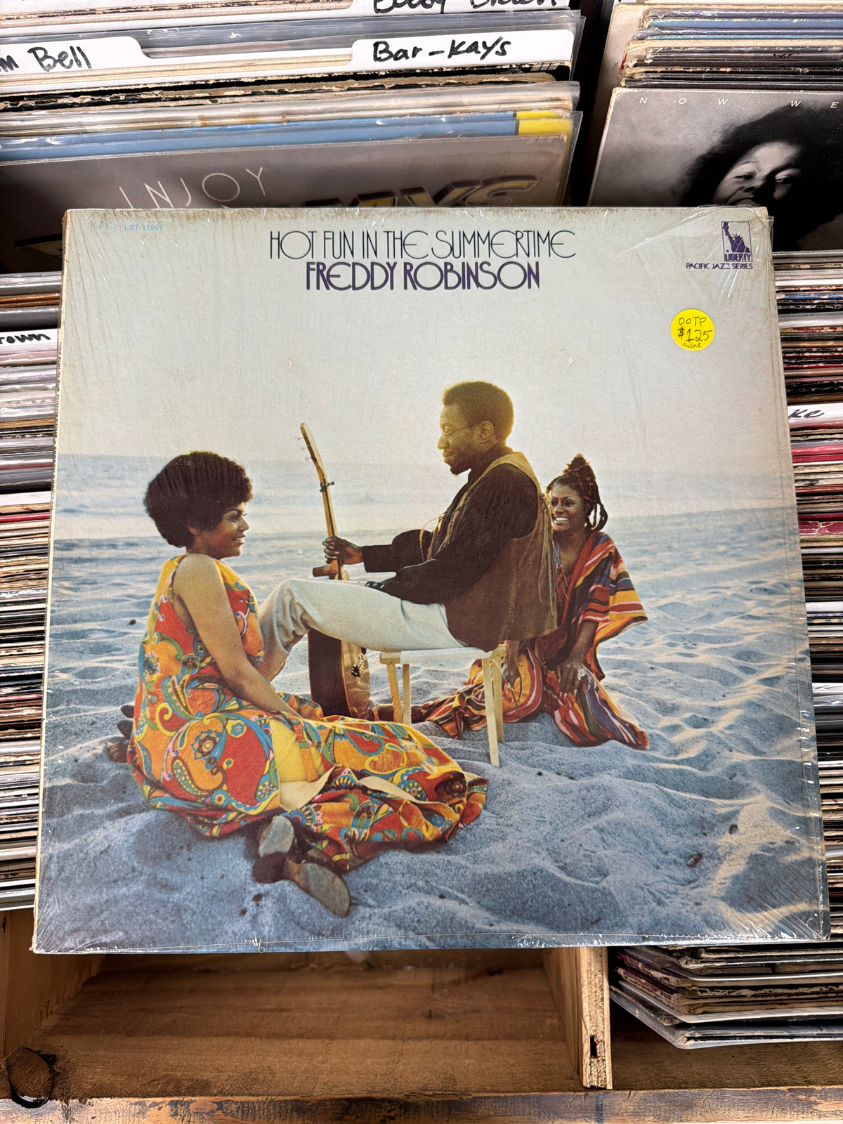 Freddy Robinson – Hot Fun In The Summertime LST-11007 Vinyl LP VG/VG+