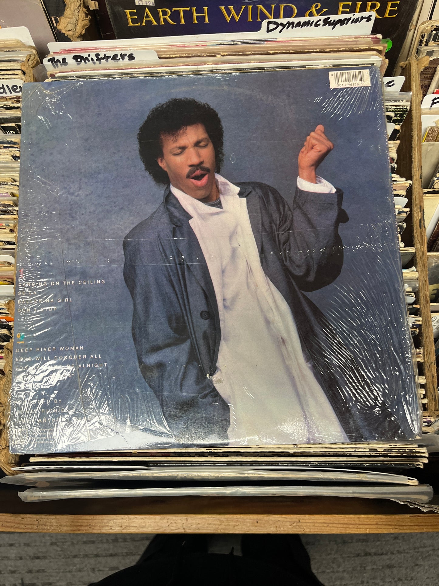 Lionel Richie ‎– Dancing On The Ceiling Vinyl LP  6158 ML VG/VG+